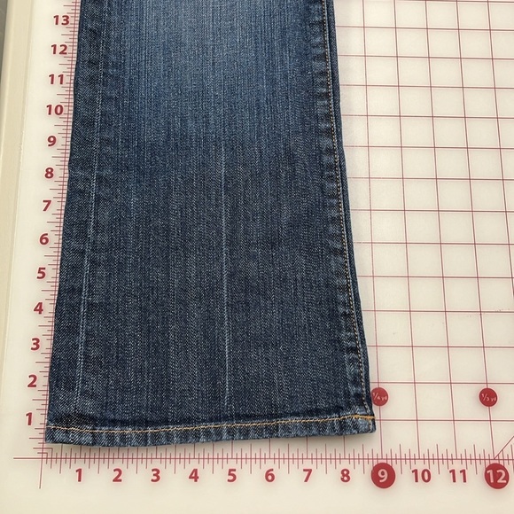 7 FOR ALL MANKIND Bootcut Mid Rise 5 Pocket Distressed Cotton Denim Jeans SZ 32 - Picture 11 of 16